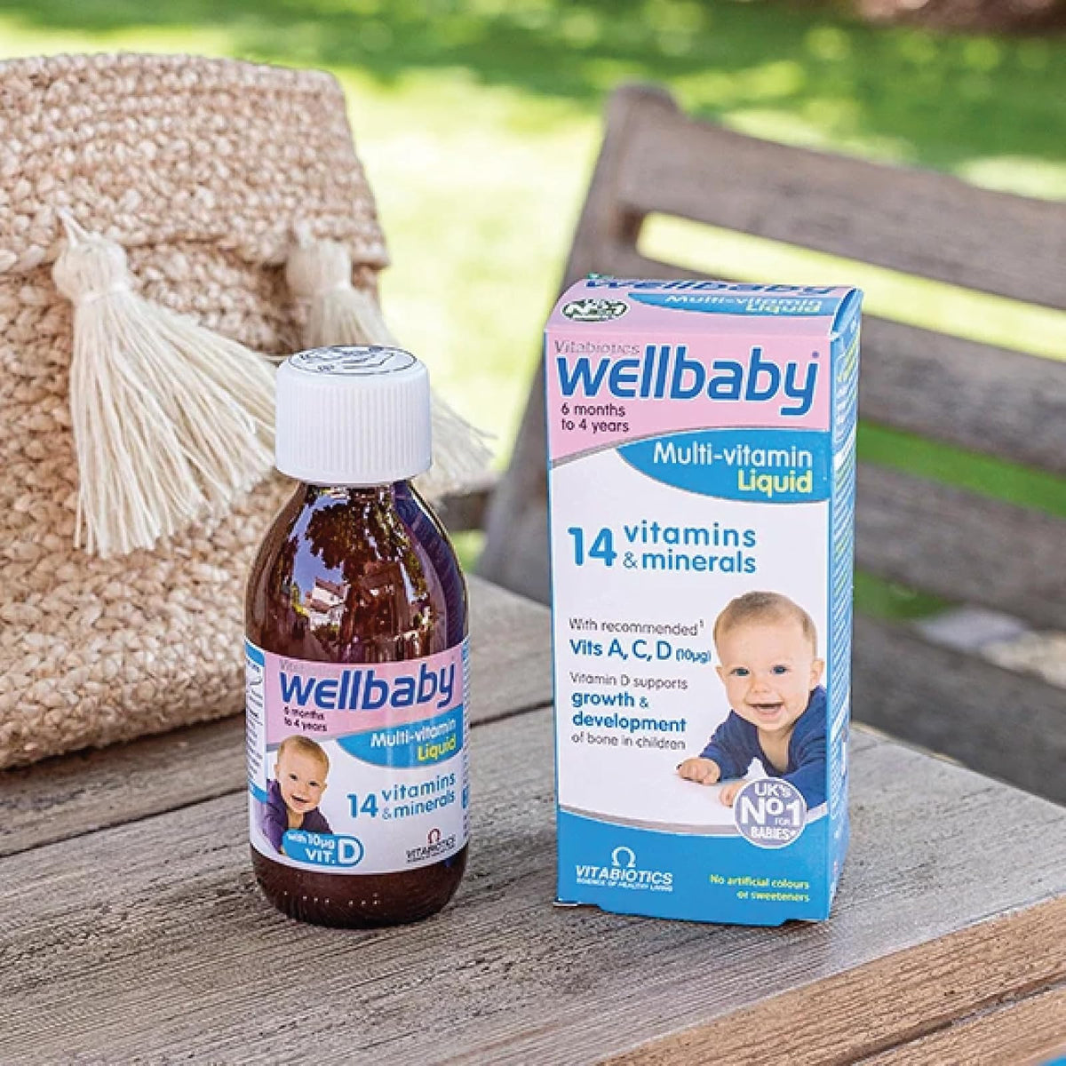 Vitabiotics Wellbaby multivitamines liquide avec vitamine D, de 6 mois à 4 ans, 150 ml