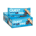 Quest Protein Bar cookies & cream, boîte de 12, photo du produit seul sur fond blanc