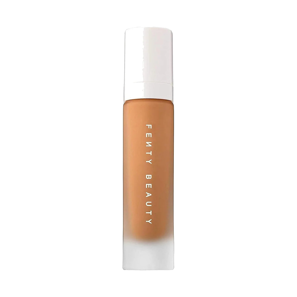 Fond de teint Fenty Beauty Pro Filt'r Soft Matte 32 ml, teinte 420, sur fond blanc