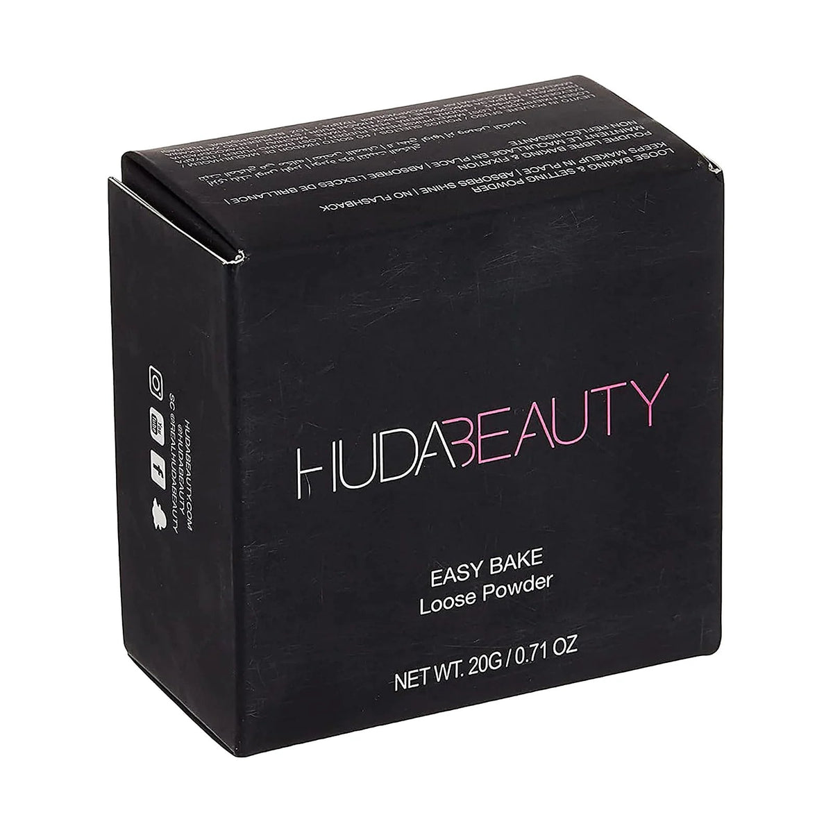 Poudre libre Huda Beauty Easy Bake 20 g, teinte Cupcake, sur fond blanc