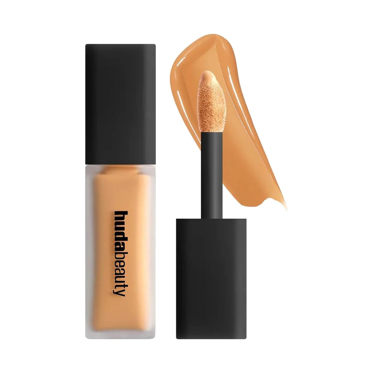 Anticernes Huda Beauty #FauxFilter Luminous Matte 9 ml, teinte 6.3N Praline, sur fond blanc