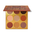 Palette de fards Juvia's Place, teinte The Warrior, sur fond blanc