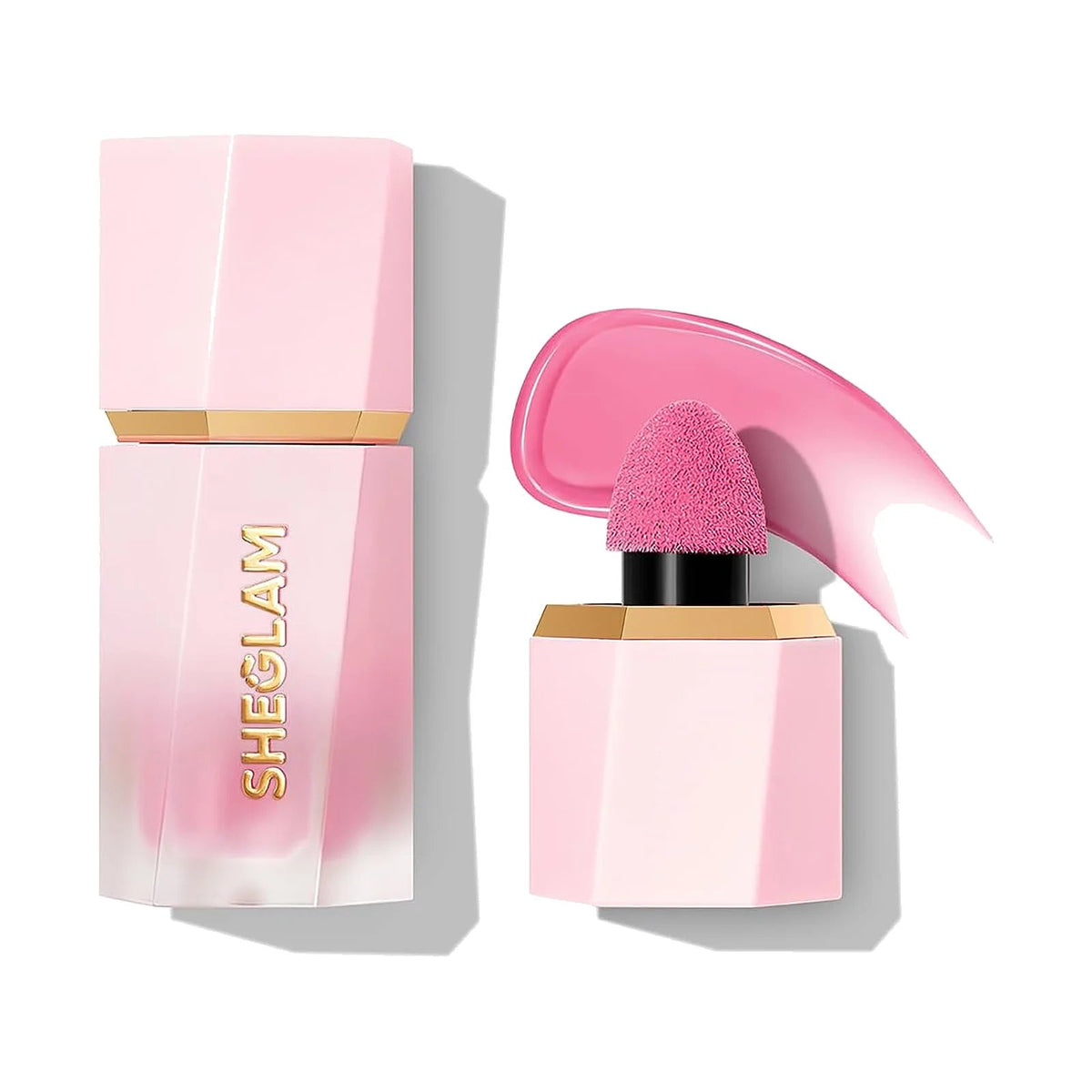 Blush liquide SHEGLAM Color Bloom, teinte Petal Talk, sur fond blanc