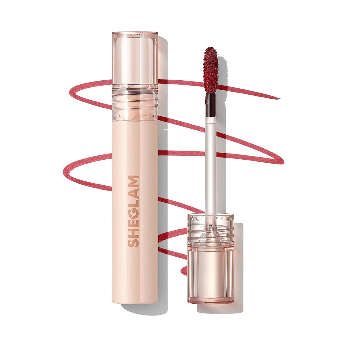 Crayon à lèvres SHEGLAM Fall In Line, teinte Cherry Bark, sur fond blanc