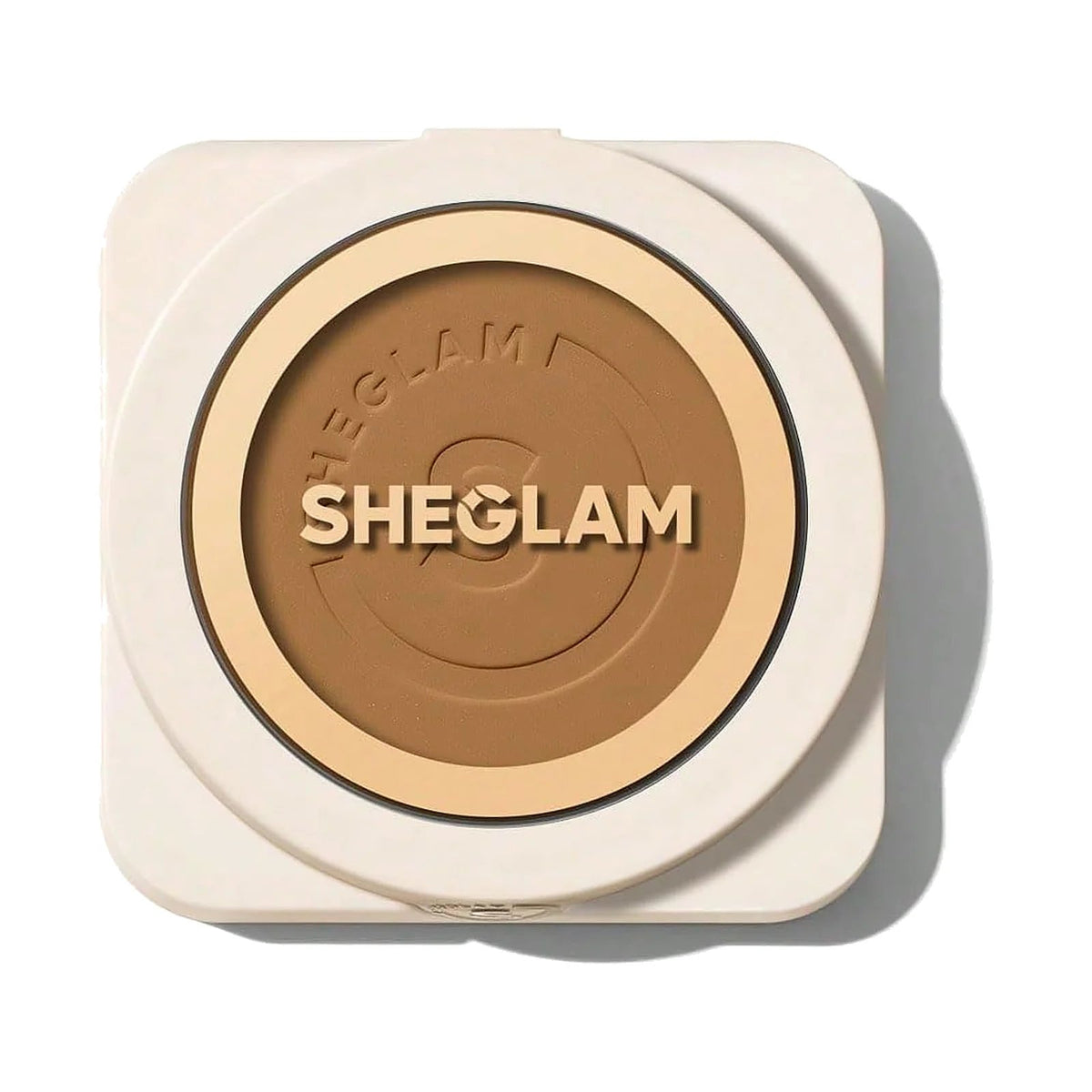 Fond de teint poudre SHEGLAM Skin-Focus dans son boîtier, teinte Honey, sur fond blanc